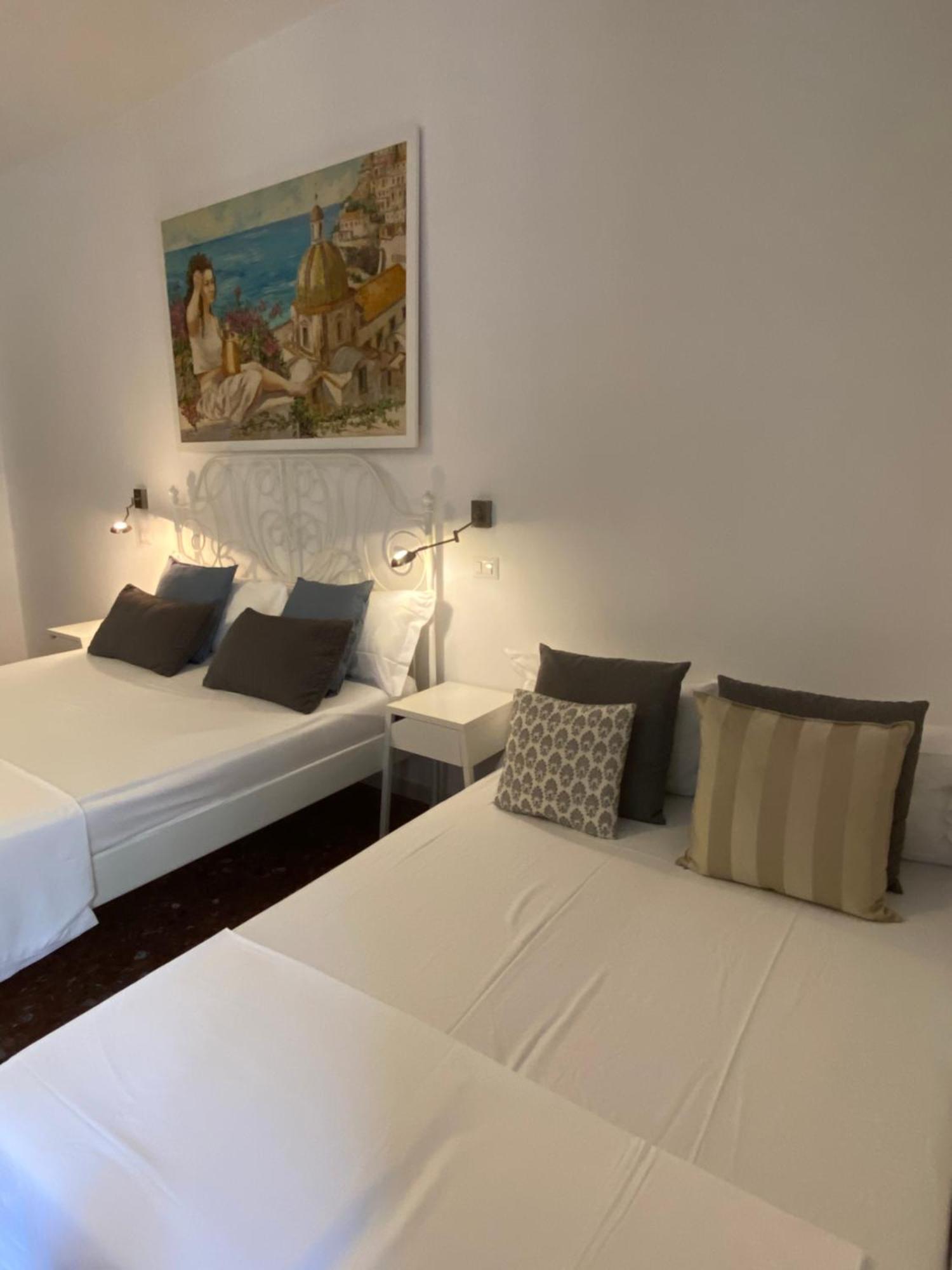 Casa Castagna Bed & Breakfast Salerno Exterior photo
